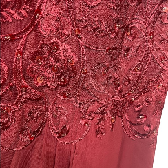 New! JJ's House WEDDING PARTY
COCKTAIL DRESS size 14 - Picture 9 of 16